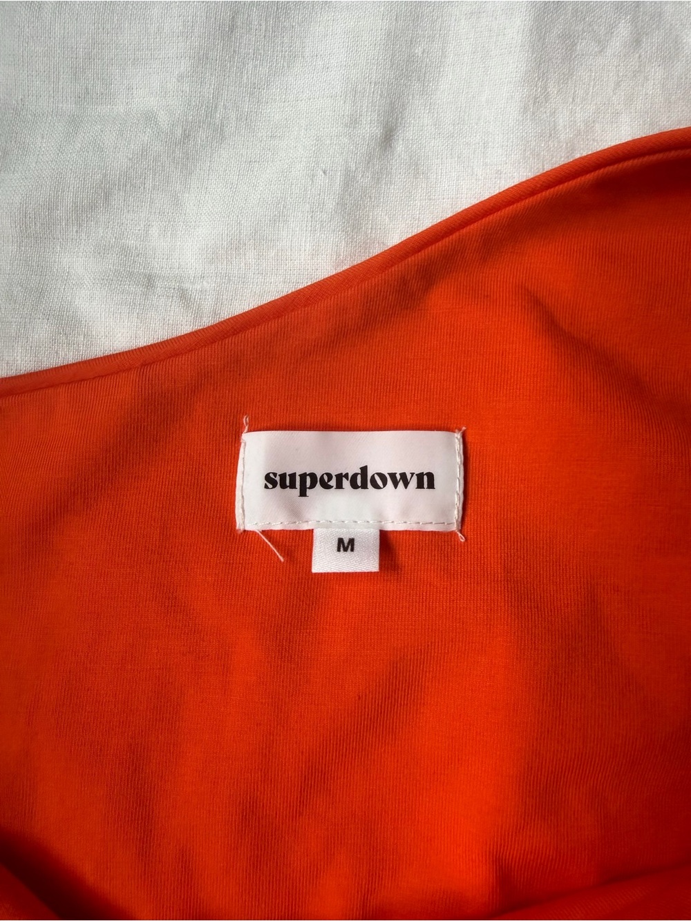 superdown Anna Ruched Top - Picture 4 of 5